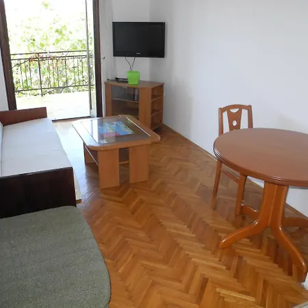 Vucko 6 With Terrace Apartamento *