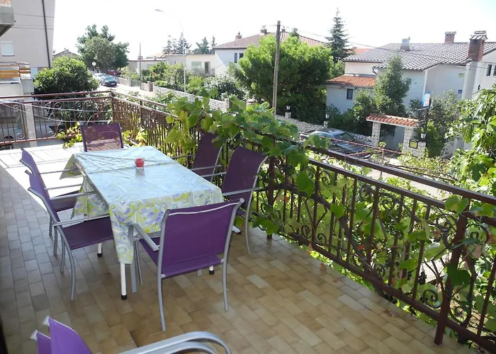 Vucko 6 With Terrace Crikvenica